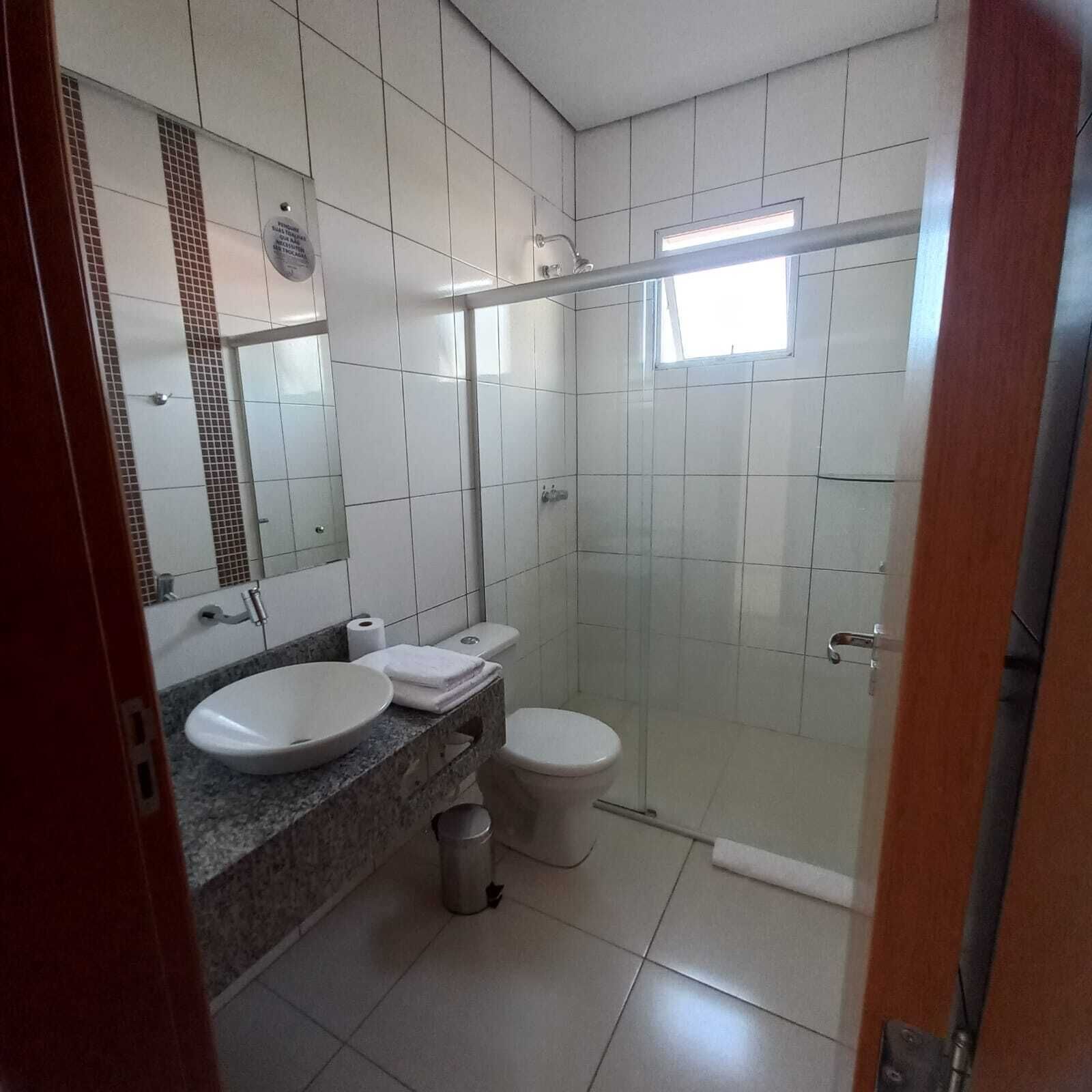 triple room, 2 bedrooms | bathroom | shower, towels