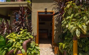 Quadruple Room, Balcony (Habitacion #2) | In-room safe, free WiFi, bed sheets - Jacamar Corcovado Drake Day (Drake Bay)