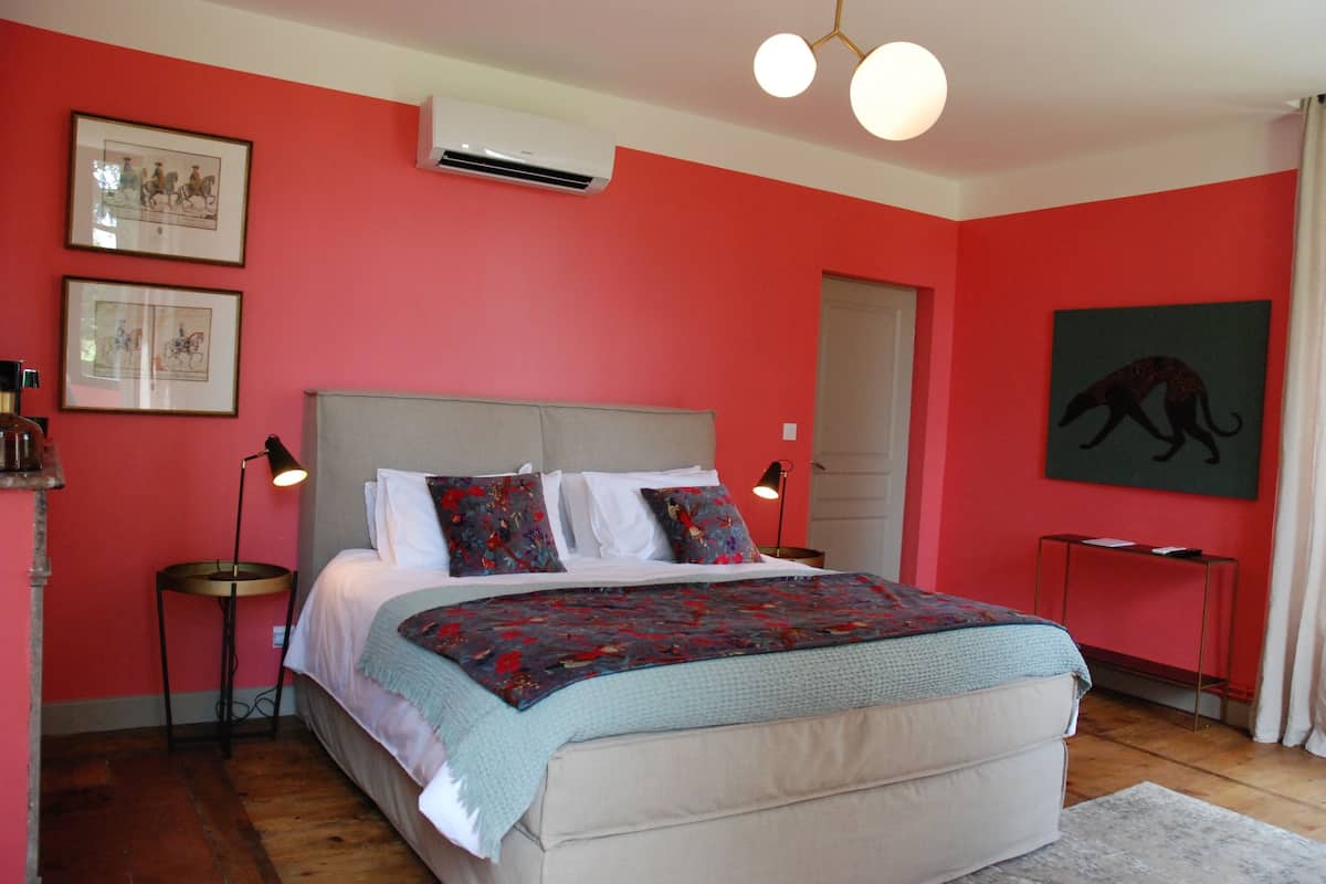 Familie suite | 1 slaapkamer, luxe beddengoed, individueel gedecoreerd