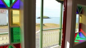 الإطلالة من المنشأة