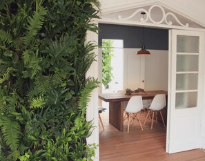 Free daily continental breakfast - Aurora Hostel (Bogotá)