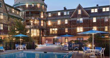 Weather-proof 2019 MEMORIAL DAY Newportin sydämessä