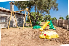 Children's area - Brand-New House in Idyllic Location – Finca Encanto (Vejer de la Frontera)