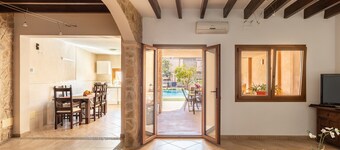 Stunning Holiday Home “Casa Magui” with Pool, Garden, Terraces & WiFi; Parking Available