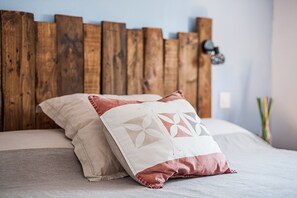 4 Schlafzimmer, Bügeleisen/Bügelbrett, kostenloses WLAN, Bettwäsche