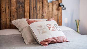 4 camere, ferro/asse da stiro, Wi-Fi gratuito, lenzuola