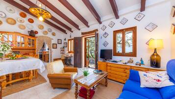 Tv, pejs, dvd-afspiller