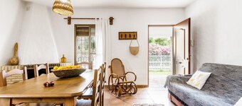 Holiday Home 'El Madroño' with Shared Pool, Private Terrace & Wi-Fi