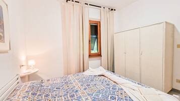 3 dormitorios, wifi gratis, ropa de cama