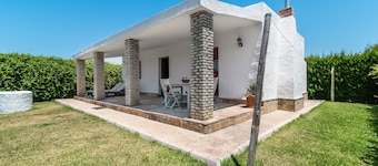 Modern Holiday Home "El Olivo" with Pool