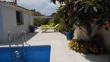 Piscine extérieure