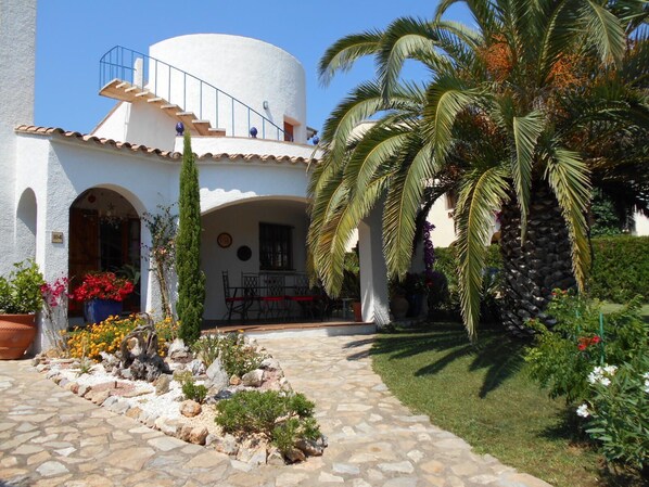 Exterior - Estartit, Typical independent house by the sea, private pool, garden (Torroella de Montgrí)