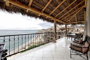 Property grounds - Surfer's Paradise! Beachfront Las Olas Penthouse San Jose del Cabo (San Jose del Cabo)