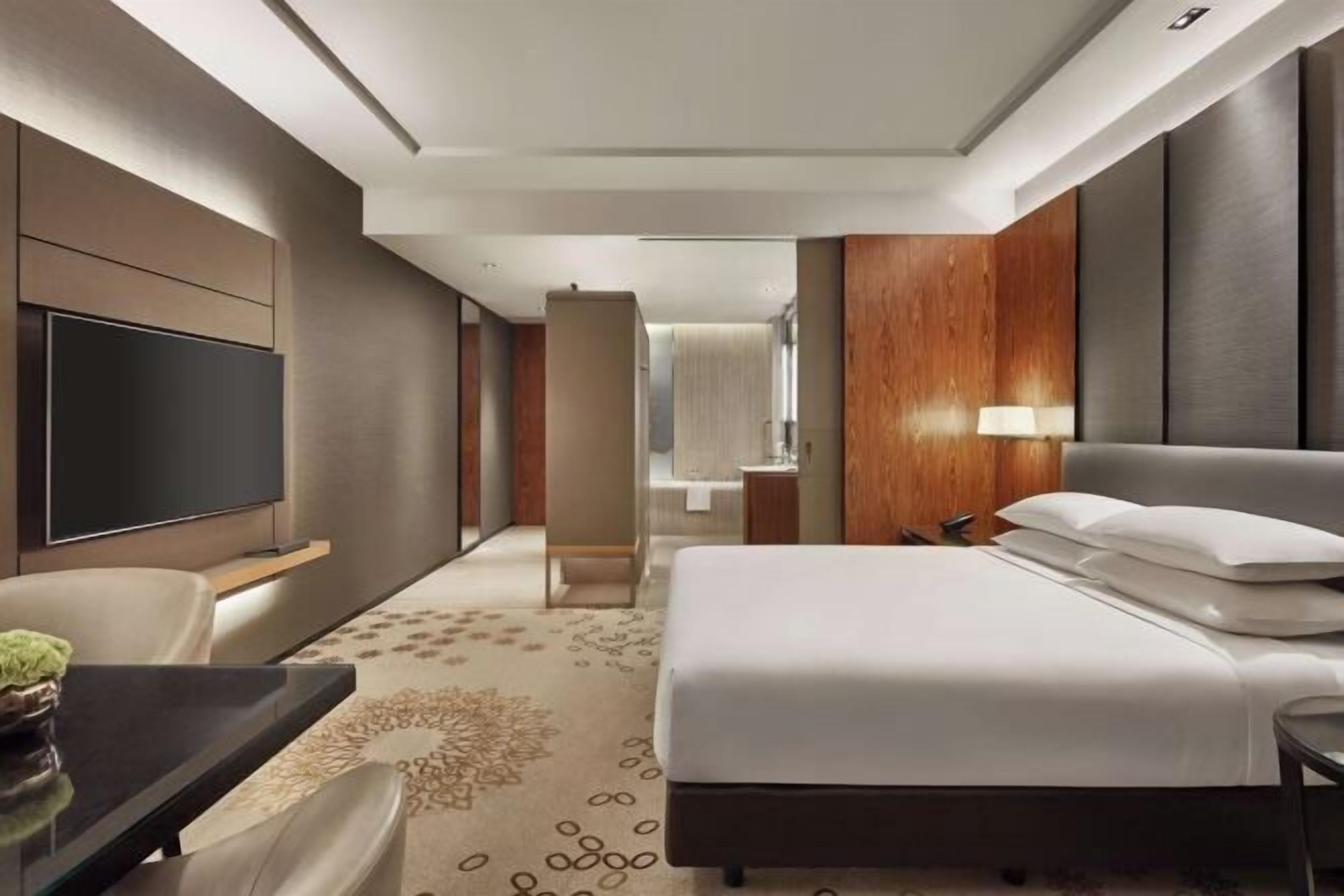 미니바, 객실 내 금고, 책상, 암막 커튼