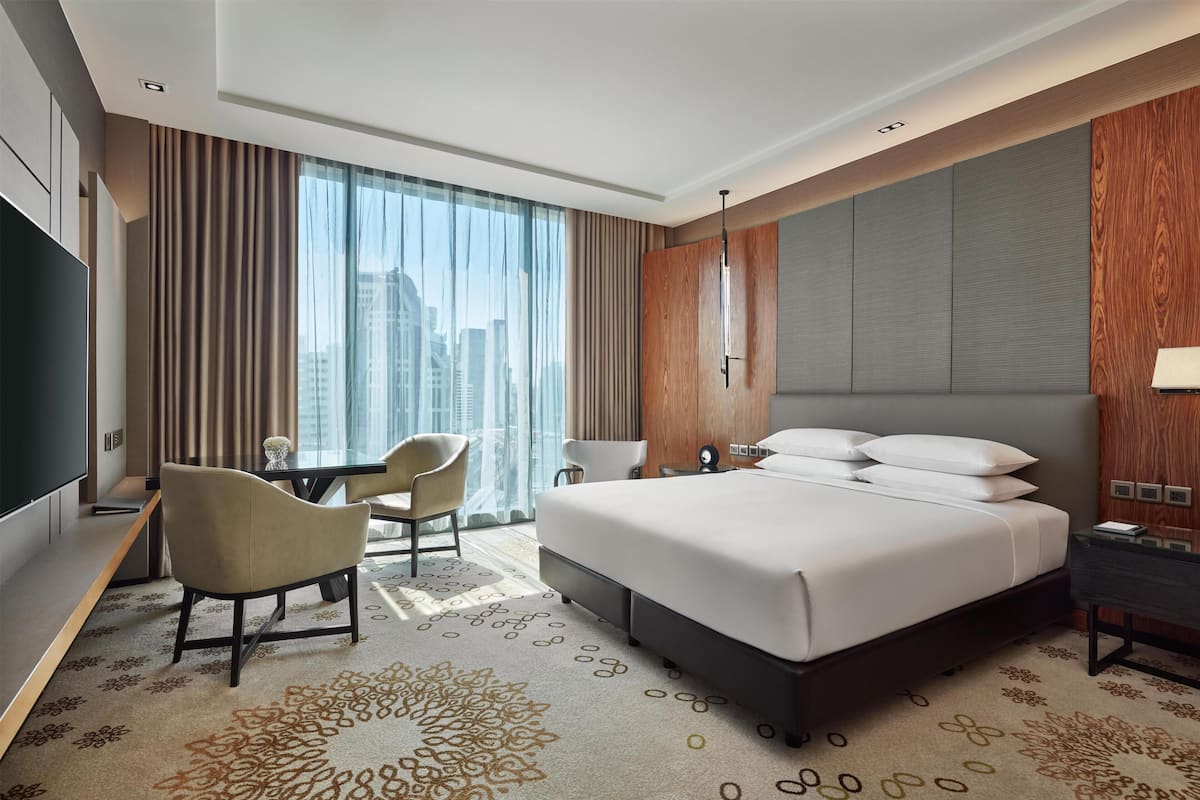 Chambre Club, 1 trĂšs grand lit | Minibar, coffres-forts dans les chambres, bureau, rideaux occultants