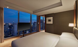 Minibar, in-room safe, desk, blackout drapes