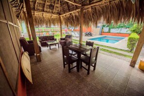 Dining - Hotel la Bocanita (Tamanique)