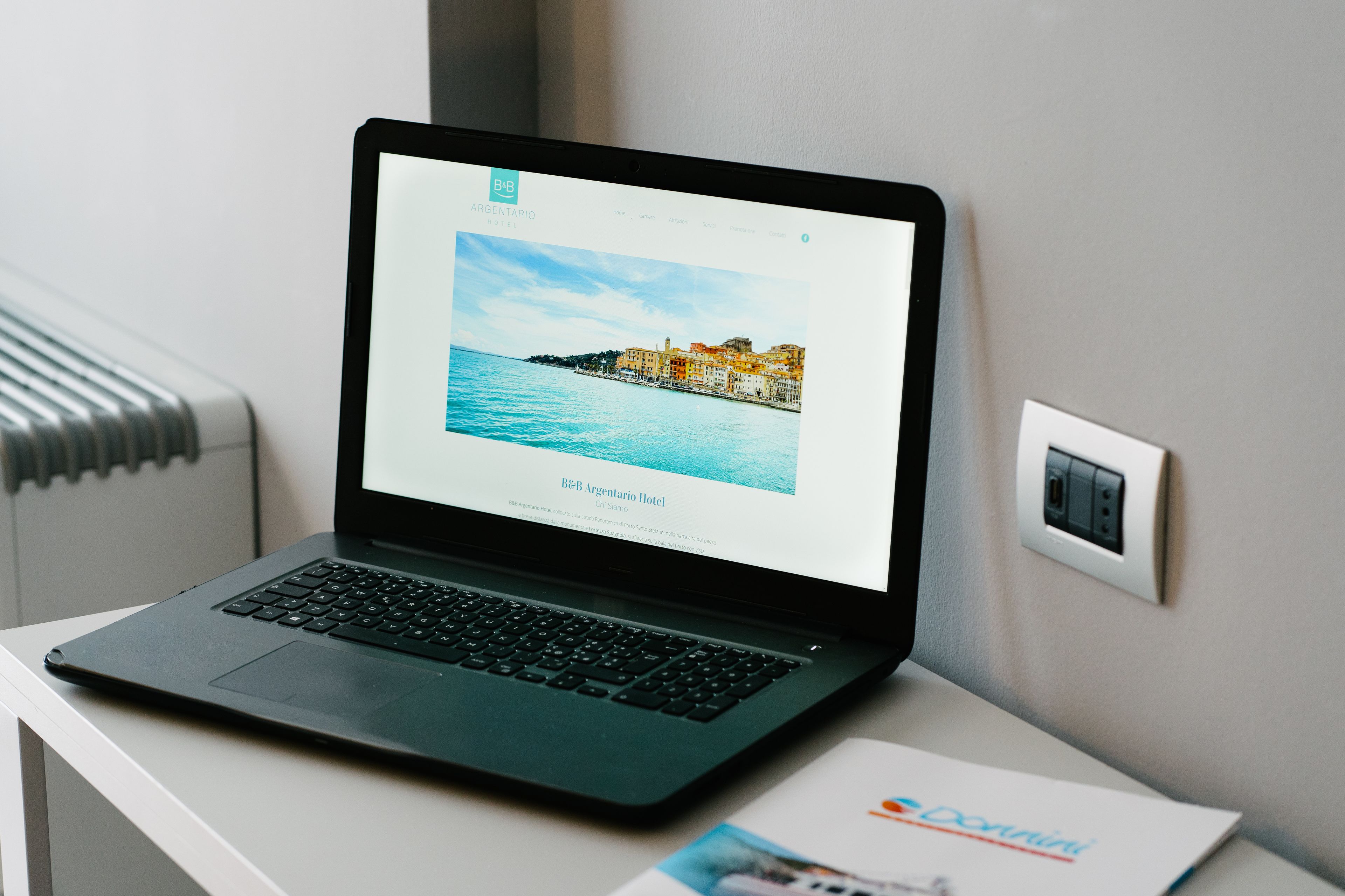 deluxe triple room, sea view | 1 bedroom, premium bedding, down duvets, memory-foam beds