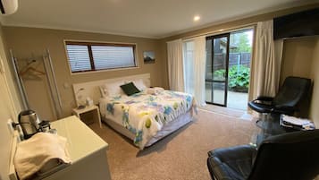 Desk, soundproofing, iron/ironing board, free cribs/infant beds
