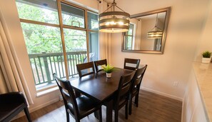 House - Stoney Creek Northstar 101 (Whistler)