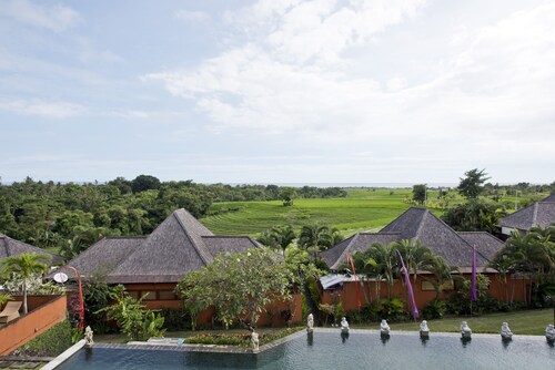 3 Schlafzimmer Sawah Stadthaus B4 Ocean View