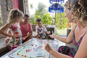 Spielezimmer