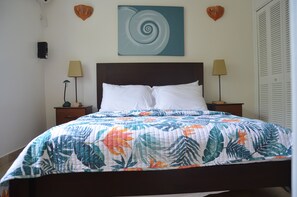 1 bedroom, iron/ironing board, Internet, bed sheets