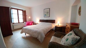 1 Schlafzimmer, WLAN, Bettwäsche