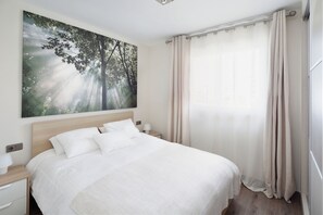 2 Schlafzimmer, Bügeleisen/Bügelbrett, Internetzugang, Bettwäsche