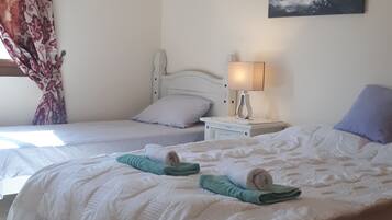 2 bedrooms, Internet