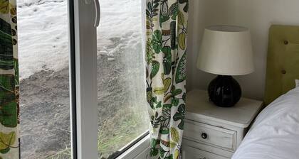 Central apartment, 2 bedrooms and 2 bathrooms