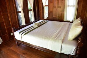 Bungalow with Garden View - At Home Resort (Pattaya)