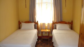 2 chambres, fer et planche Ă repasser, Wi-Fi, draps fournis
