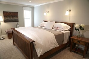 5 soverom, strykejern/-brett, wi-fi og sengetøy