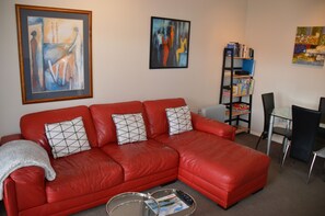 Panoramic Apartment, 2 Bedrooms, Non Smoking | Living area | Flat-screen TV - Akaroa Vista (Akaroa)