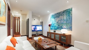 TV, DVD player