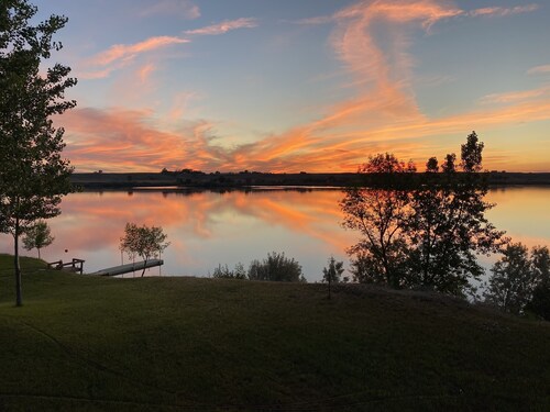 Waterfront -majoitusta Park Grove'ssa