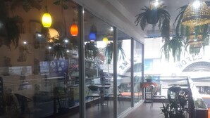 Ảnh chưa phân loại, 4 trong số 25 ảnh, nút