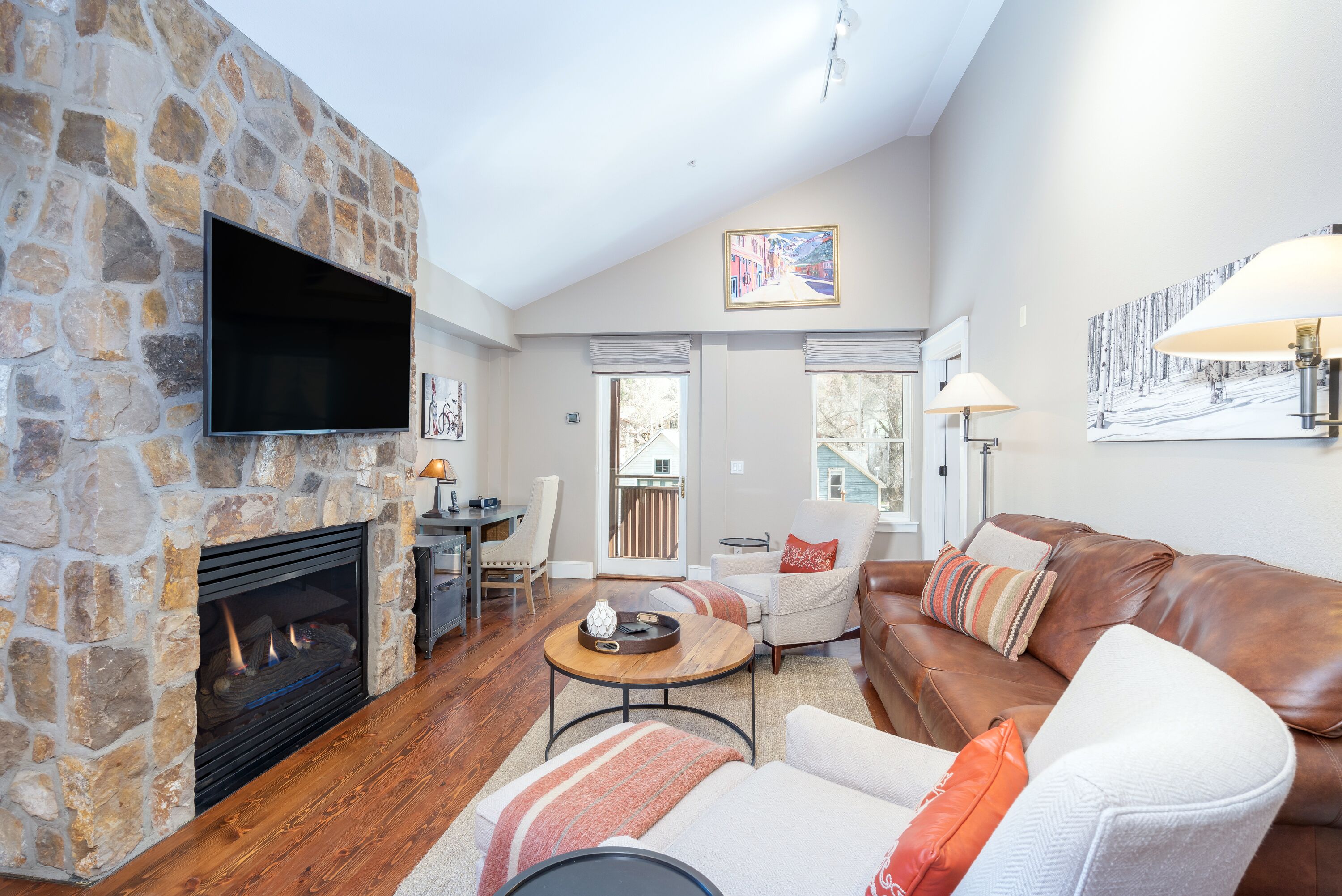 TV, fireplace, DVD player, printers