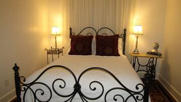 1 chambre, fer et planche Ă repasser, Wi-Fi gratuit, draps fournis