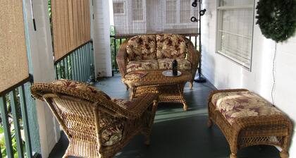 A Relaxing Romantic Getaway in the Heart of Cajun Country