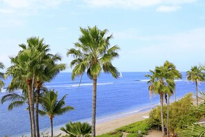 On the beach, sun loungers, beach towels - Oceanfront Top Floor Corner Unit with Sweeping View at Lahaina Shores (Lahaina)