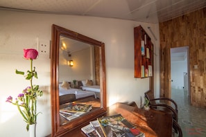 Panoramic Twin Room, 2 Single Beds, Patio, Mountain View | Room amenity - Truong Thinh Homestay (Da Nang)