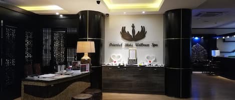 Body treatments, hot stone massages, Thai massages, reflexology