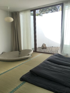 Desk, blackout drapes, free WiFi - Yi She Mountain Inn (Changping)