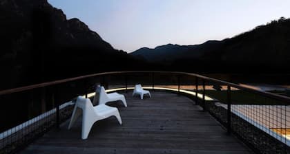 Yi She Mountain Inn