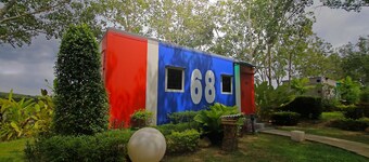 VJ Villa & Container Stay
