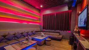 Karaoke room - Vouk Village (Sadao)