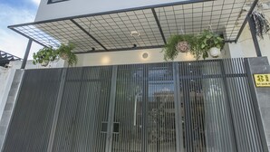 숙박 시설 정면