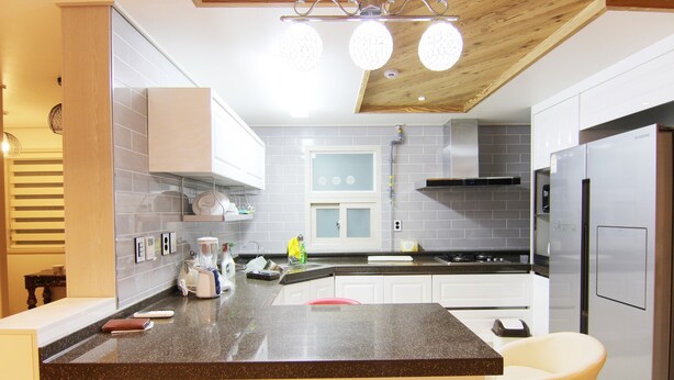 Unclassified image, 1 of 32, button - Fateful Guesthouse in Heaven (Daegu)
